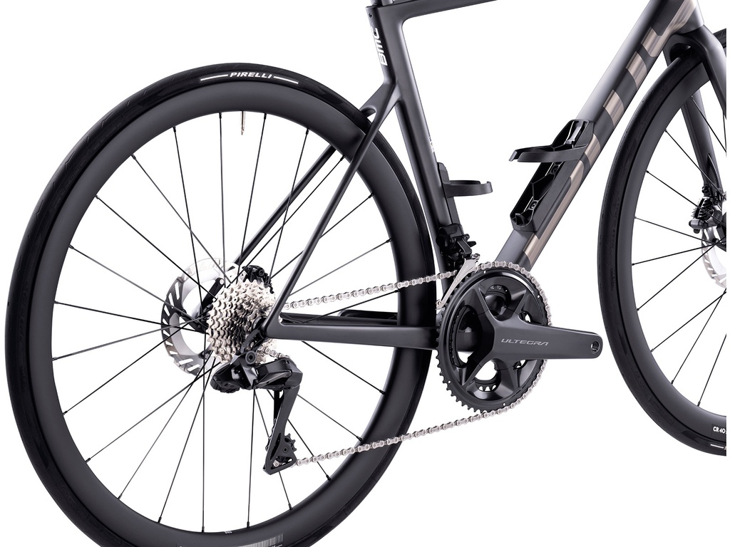 Vélo route BMC Teammachine SLR01 FOUR Shimano Ultégra DI2