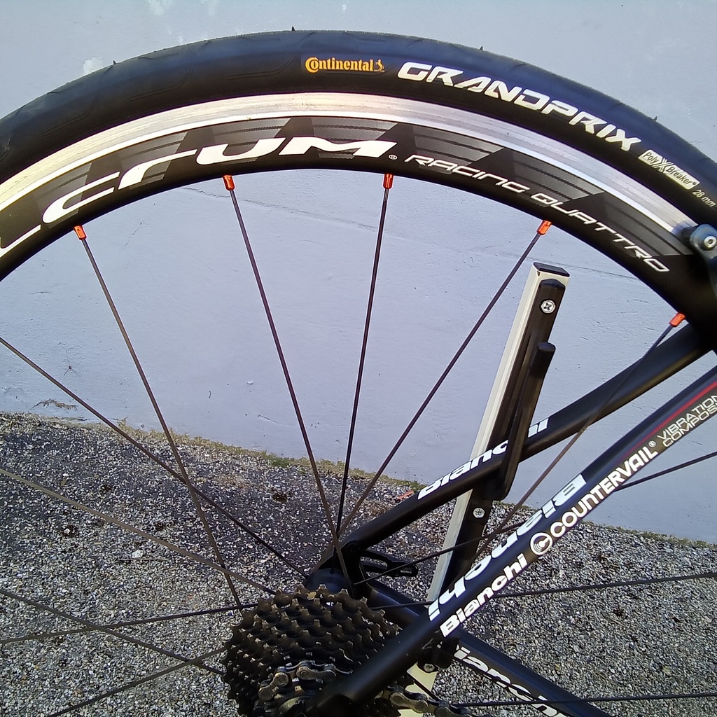 Vélo route Occasion BIANCHI INFINITO CV DI2 11V Taille 53